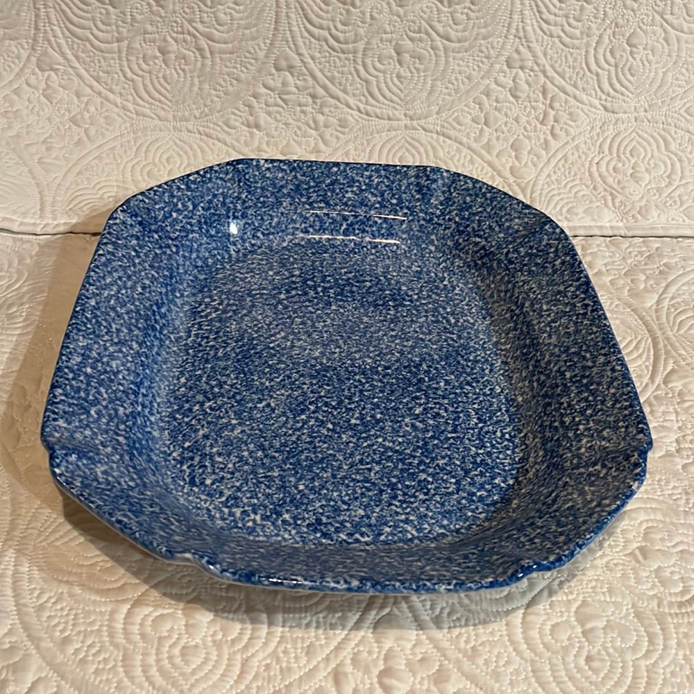 Blue stipple‎ spongeware platter 16x13 inches